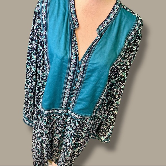 NWT Woman Within ‘Plus Size Button-Front Mixed Print Tunic’ in Teal/Navy Floral - Picture 13 of 15